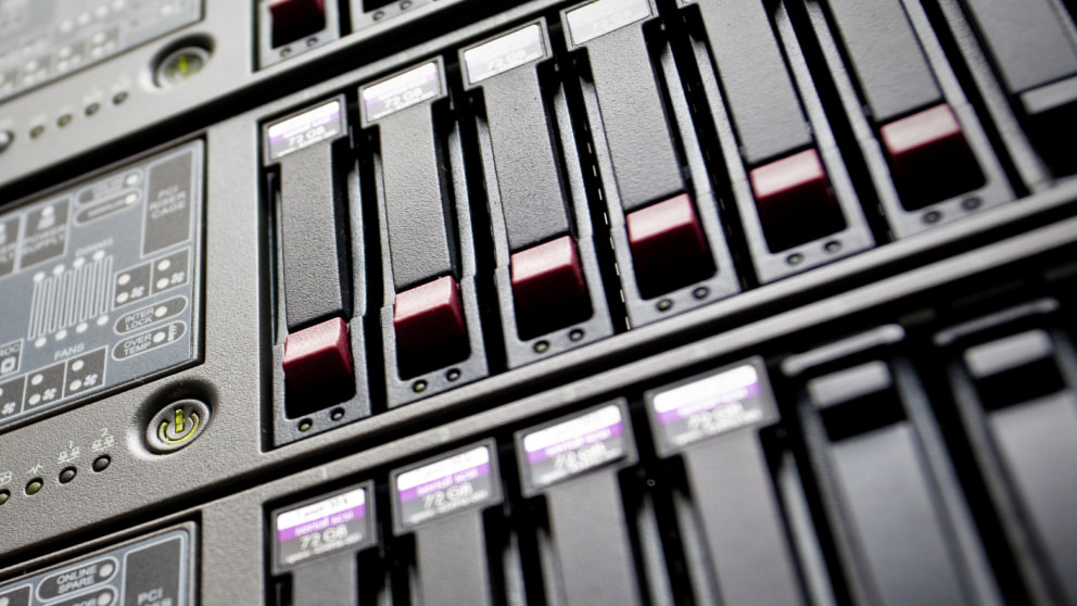 What is a Forex VPS server and how to use it in trading?