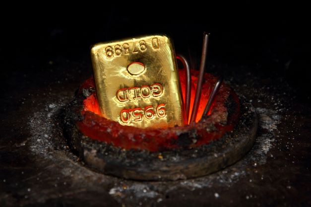 Week Ahead: Will gold hit new 2-year low?