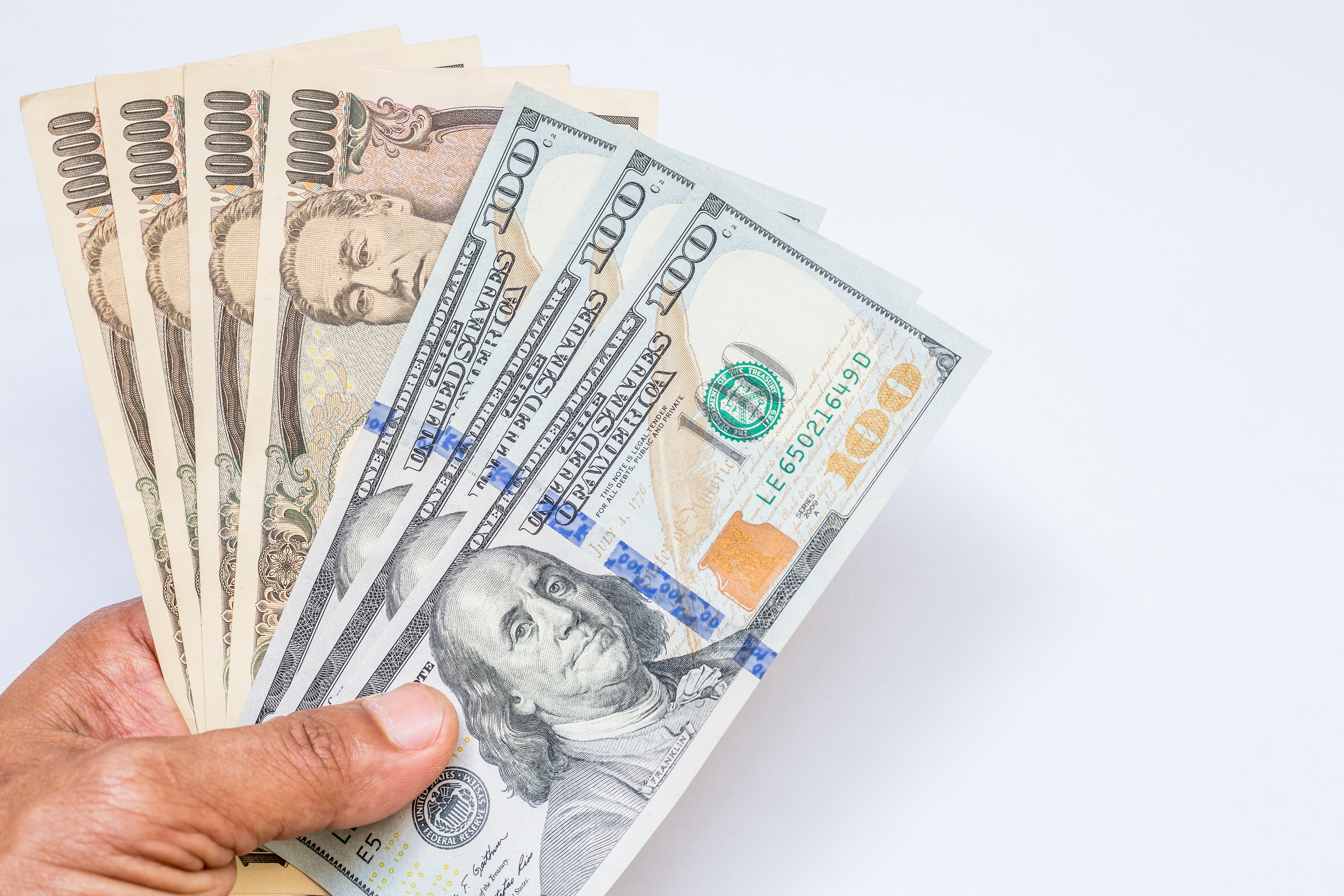 【行情分析】美元/日元贴近150关口，日本央行无从入手？