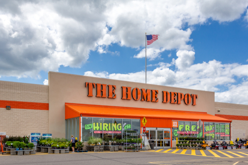 【美股财报季】家得宝盈利放缓，股价继续承压